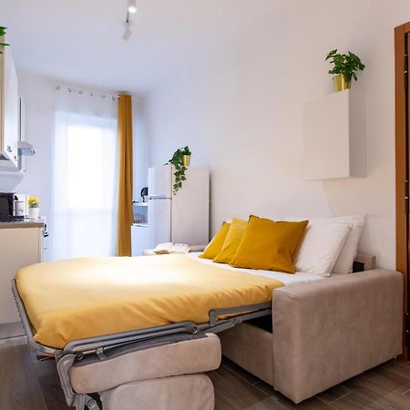 Milano City Apartments - Stylish House Free Wifi-Parking-Airport Экстерьер фото